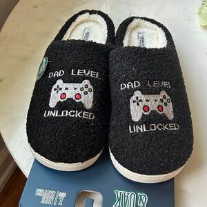 New DAD level unlocked Black‎ Slippers with Game Controller Design